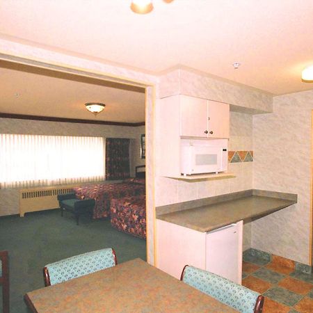 Robsonstrasse Hotel & Suites Vancouver Pokój zdjęcie