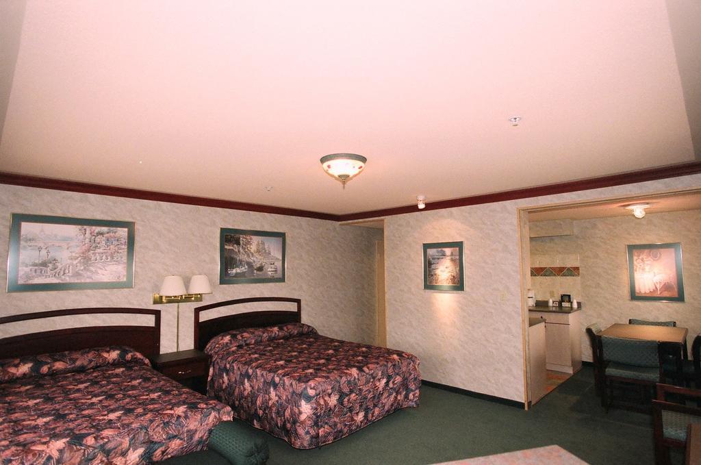 Robsonstrasse Hotel & Suites Vancouver Pokój zdjęcie