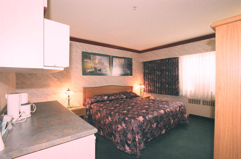Robsonstrasse Hotel & Suites Vancouver Pokój zdjęcie