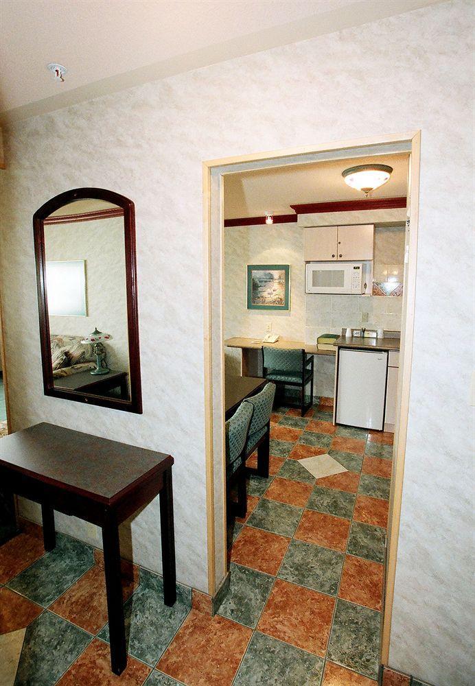 Robsonstrasse Hotel & Suites Vancouver Zewnętrze zdjęcie